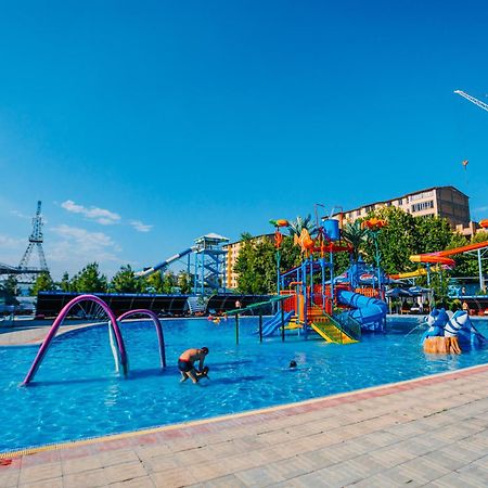 Grand Hotel Sogdiana Самарканд Екстериор снимка