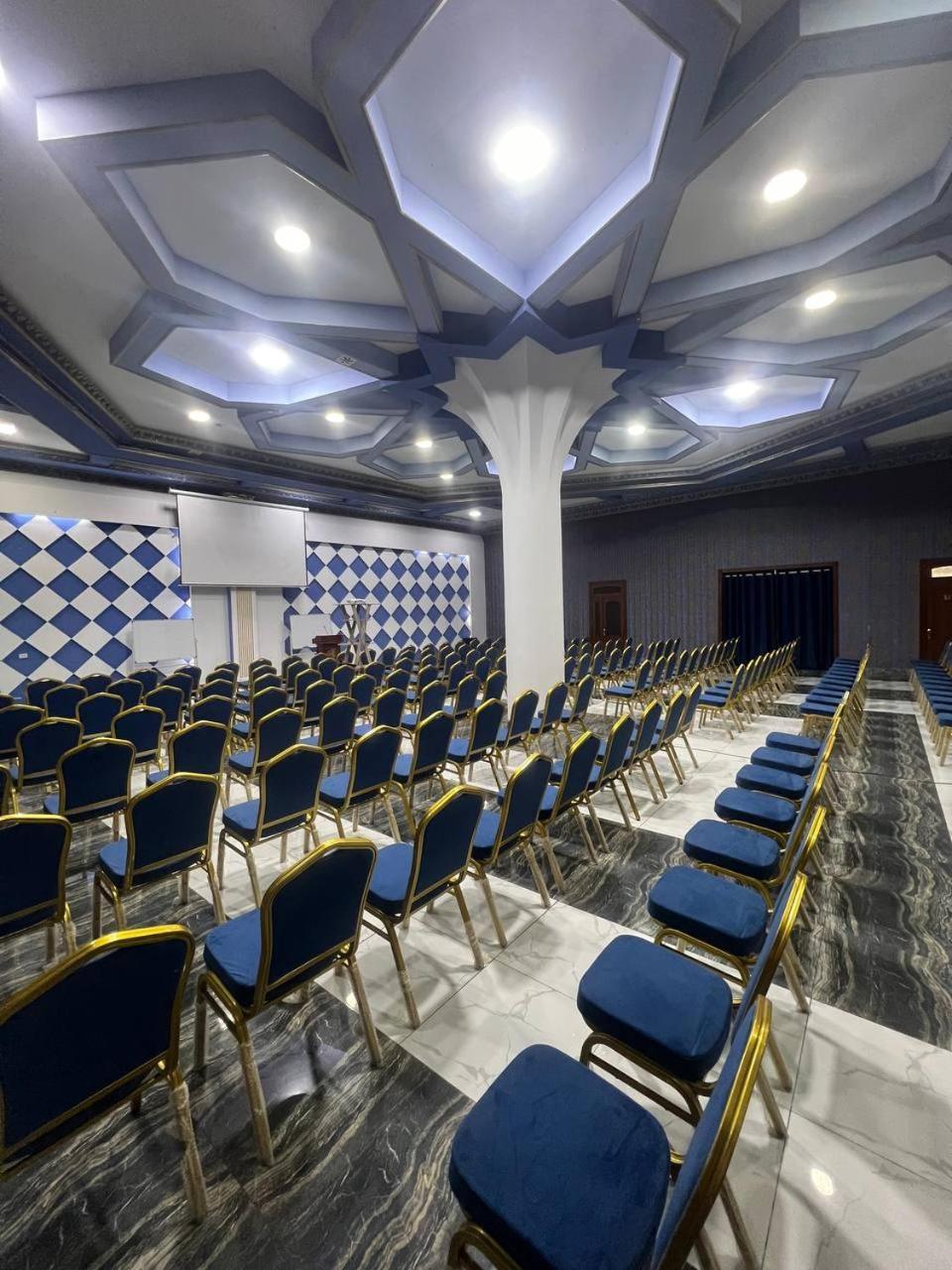 Grand Hotel Sogdiana Самарканд Екстериор снимка