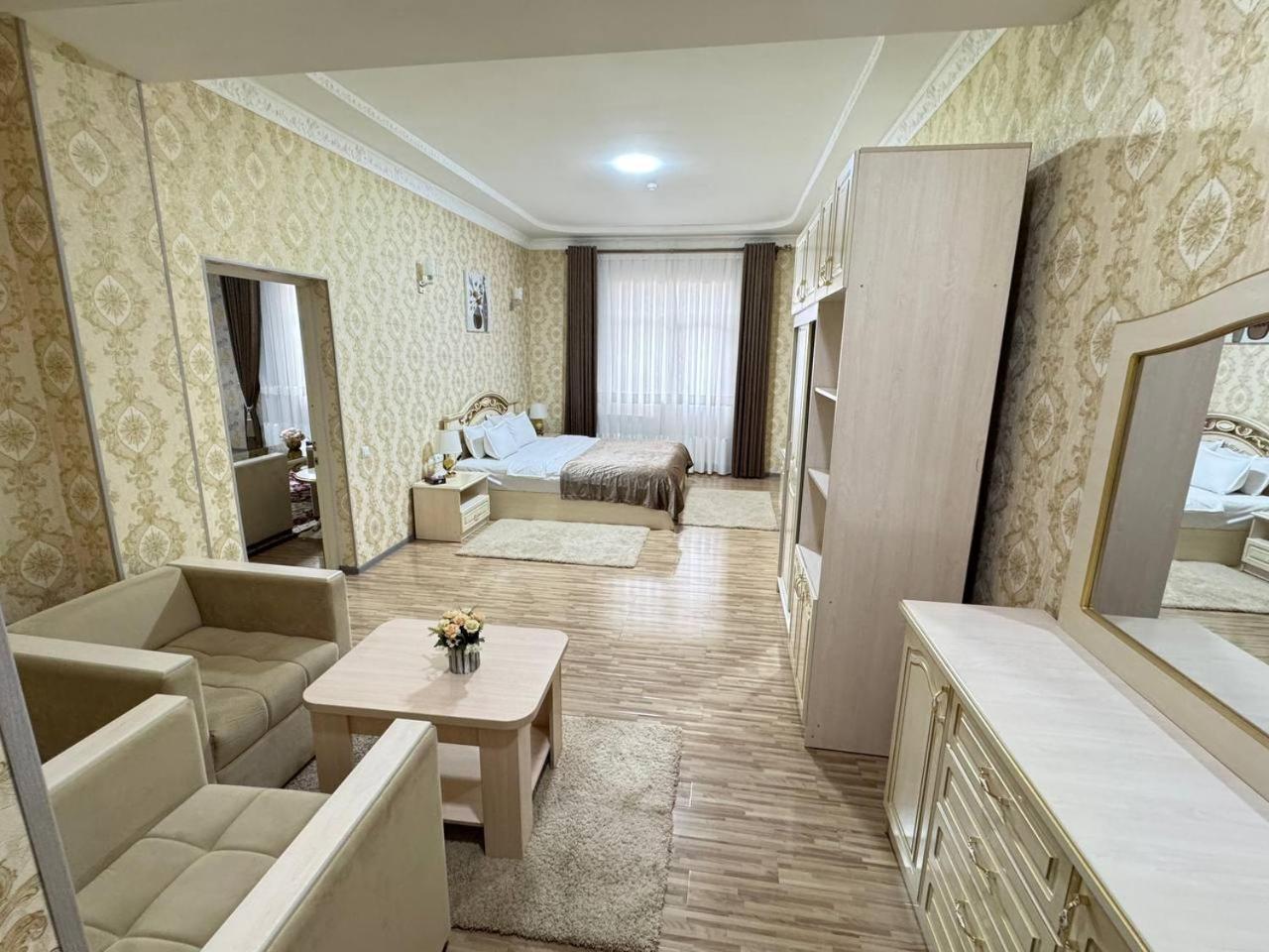 Grand Hotel Sogdiana Самарканд Екстериор снимка